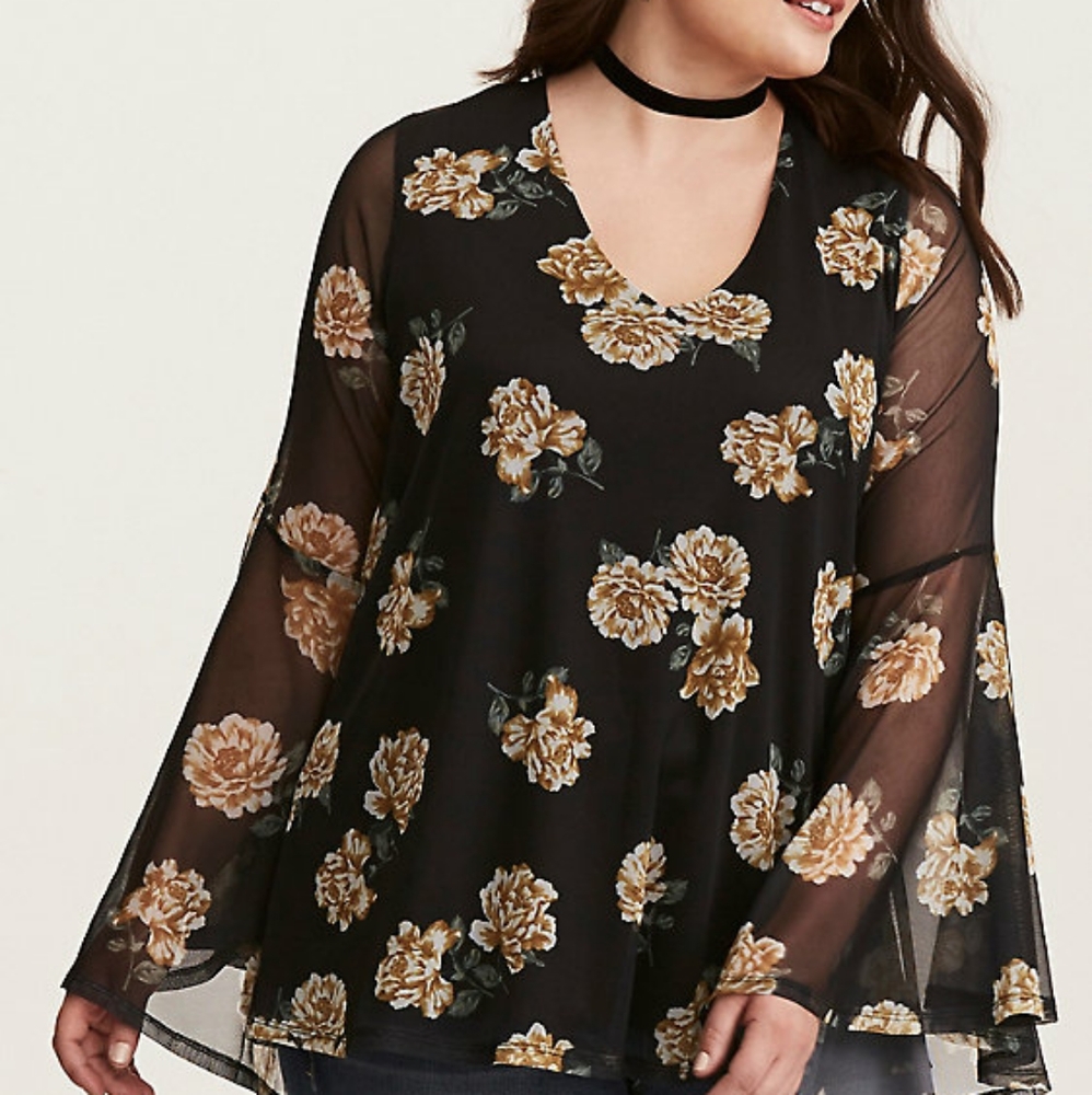 Torrid Size 1 Blk Mesh w/Yellow Roses
